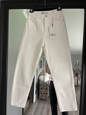 Zara Women's High Rise Jeans in White
